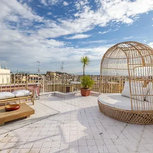 Aria Penthouse & Garden Apartment Rome